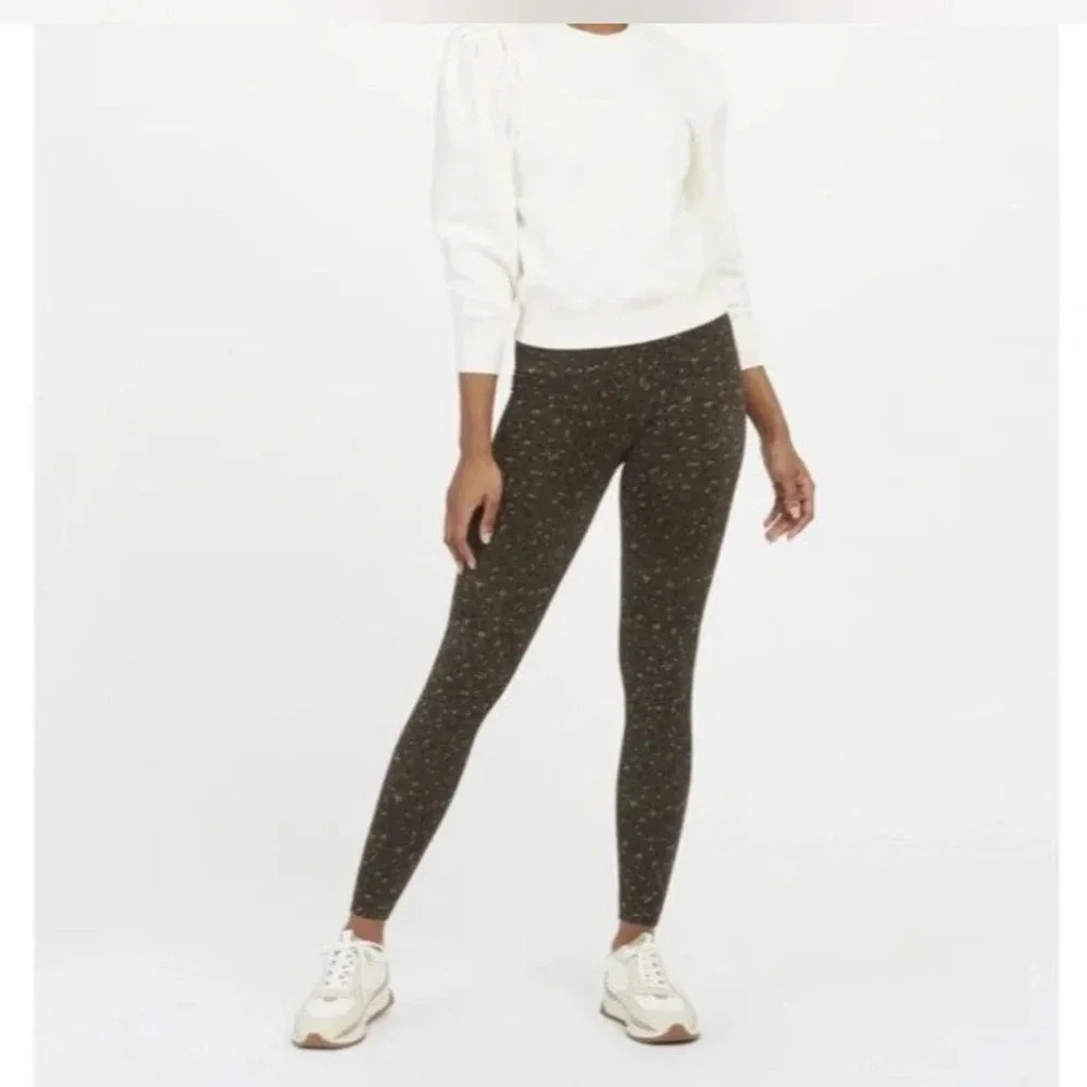 Spanx Womens Look At Me‎ Now Seamless Leopard Olive Leggings XL